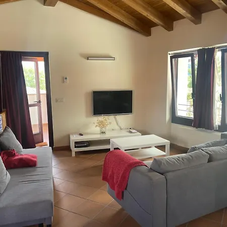 Casa De Lenda Apartment *